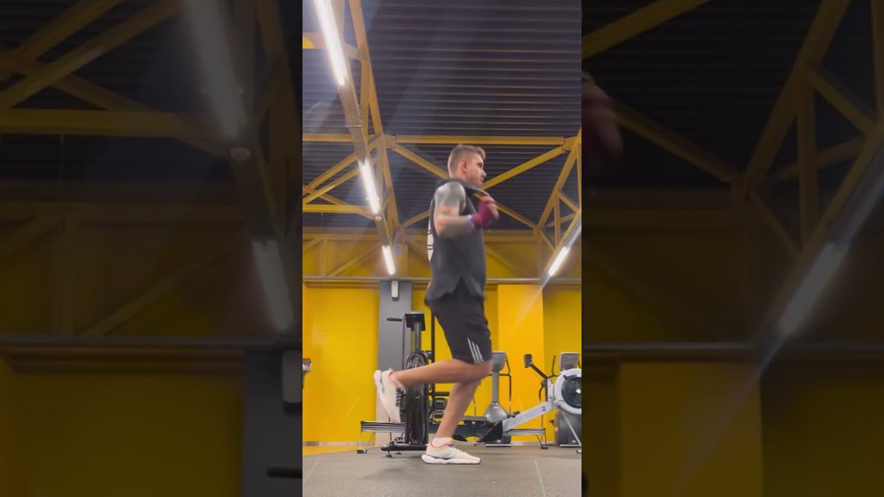 Всем спорта, камни #спорт #бокс #нервный #драка #спортзал смотреть онлайн