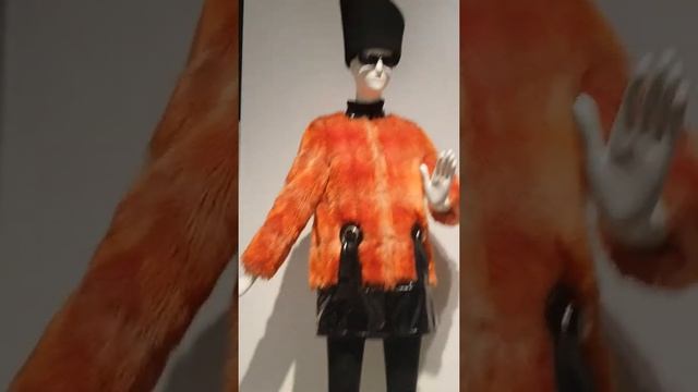 Pierre Cardin Ausstellung Im Kunstpalast Düsseldorf