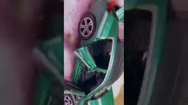 BMW M8 игрушка