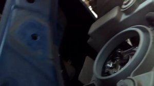 Установка замена ламп в передней фаре Шевроле Авео