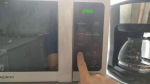 Установка часов на микроволновке Daewoo KOR-81RZ
