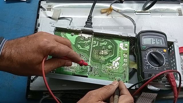 Lcd Monitor No Display Problem Repair ! LG w2043c Monitor No display problem смотреть онлайн