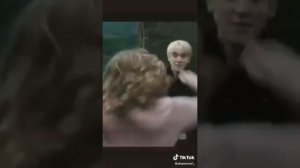 Эмма Уотсон и Том Фелтон??