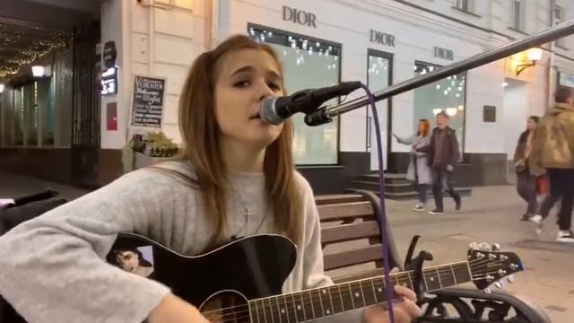 Ladyleo, Ахра - Карие глаза