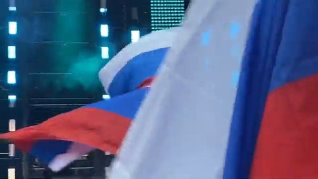 7-Б (НЕКРЕЩЁНАЯ ЛУНА)22.08.2023.ЛУЖНИКИ. МОСКВА.ДЕНЬ ФЛАГА. смотреть онлайн