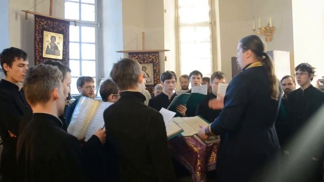 "Покаяния отверзи" хор Тюменского Православного Духовного училища смотреть онлайн