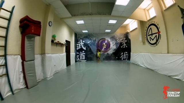 ПОДСЕЧКА. ИЗ РАЗДЕЛА ДЕТСКАЯ САМООБОРОНА. смотреть онлайн