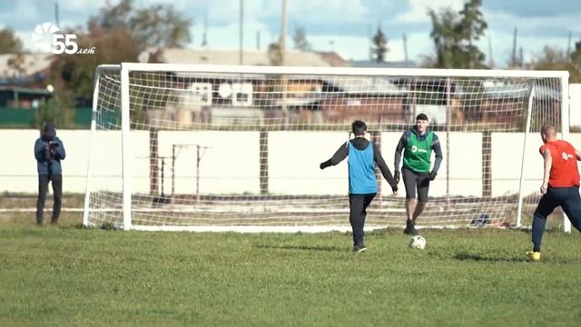 Футбольные матчи в День газового работника смотреть онлайн