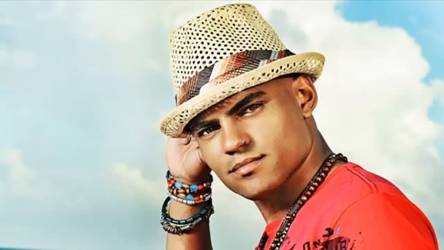 Nayer Ft. Pitbull & Mohombi - Suavemente NEW смотреть онлайн