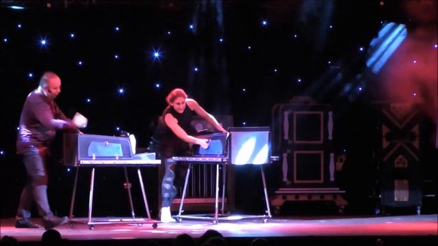 MAGIC SHOW смотреть онлайн