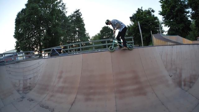 MINI BMX HYBRID TRICKS! *FLAIR*