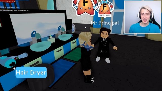 I Accidentally walked into the girls bathroom... | Roblox Royale High Roleplay смотреть онлайн