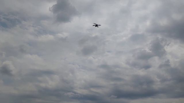 Loolinn Z6pro Drone 1st Flight test смотреть онлайн