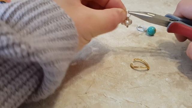 Как сделать украшения для куклы Лол. How to make decorations for dolls смотреть онлайн