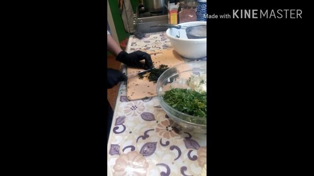 Салат с крапивой и топинамбуром. смотреть онлайн