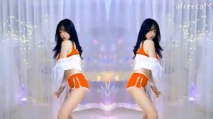 Горячий танец кореянок. Корейские девушки. Корейский Танец девочки