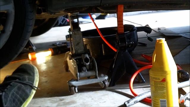 DIY: 2002 Lexus IS300 Manual Transmission Fluid Change смотреть онлайн