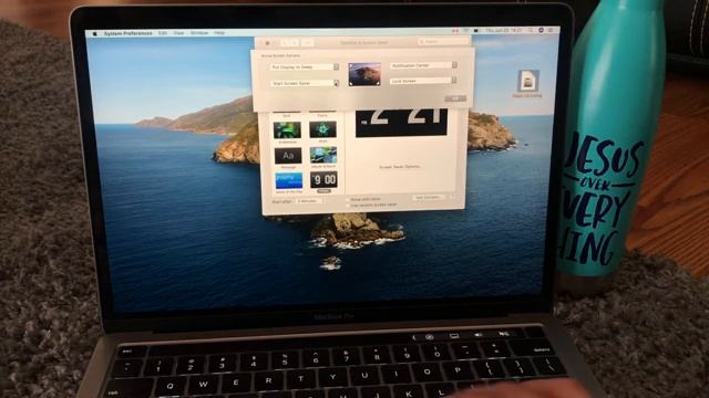 New 2020 13" MacBook Pro w/ Touch Bar Unboxing смотреть онлайн