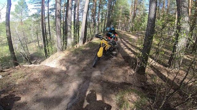 Утопил новую Husqvarna TE250i в реке смотреть онлайн
