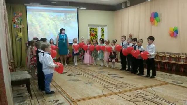 Песня "Маму поздравляем" смотреть онлайн