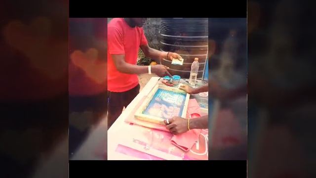 Screen Printing on a T-shirt смотреть онлайн