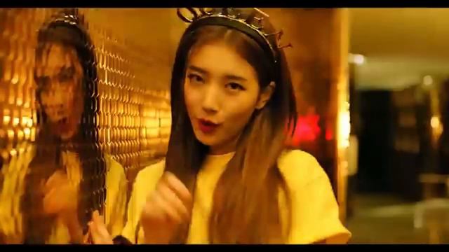 Проклятье сюзи / Успех одной затмил других