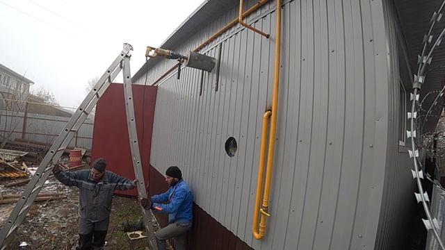 Бурим коронкой ф 220мм в ручную. смотреть онлайн