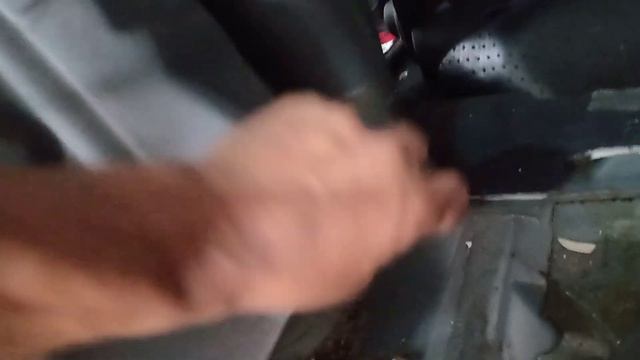 troca dos Amortecedores traseiros Dodge journey смотреть онлайн