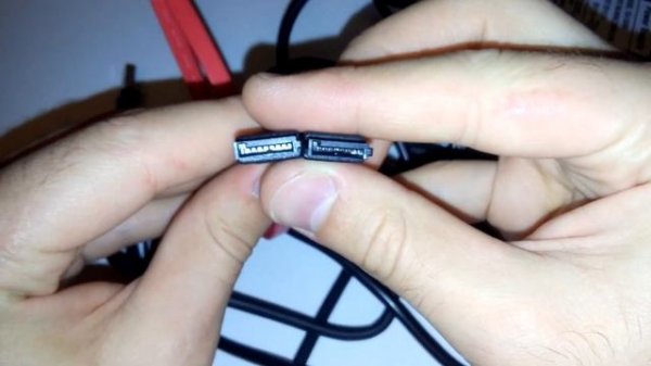 891U3 USB 3.0 to 2.5 / 3.5 inch IDE / SATA HDD Adapter from GearBest