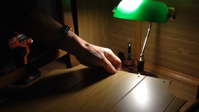 Ремонт стула на века своими руками. Без клея и шурупов! смотреть онлайн