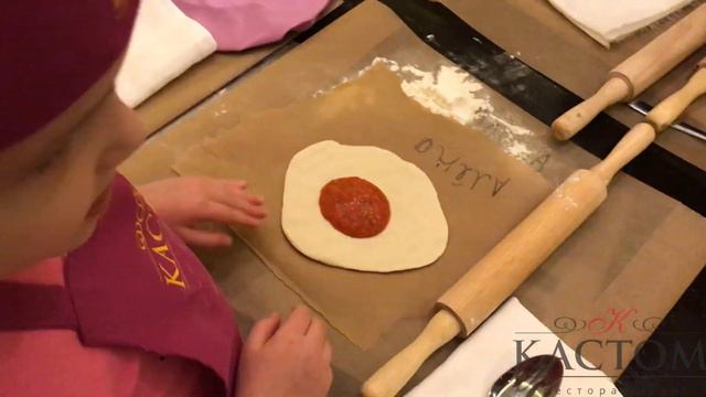 Детские мастер-классы в "Кастом" смотреть онлайн