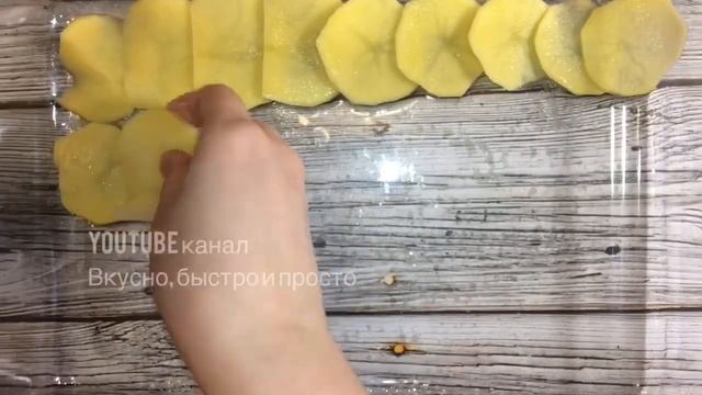 Безумно вкусное МЯСО ПО-ФРАНЦУЗСКИ С КАРТОШКОЙ И ЧЕРНОСЛИВОМ в духовке смотреть онлайн