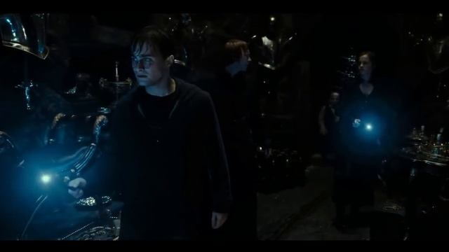 Breaking Into Gringotts (Part 2) | Harry Potter and the Deathly Hallows Part 2 смотреть онлайн