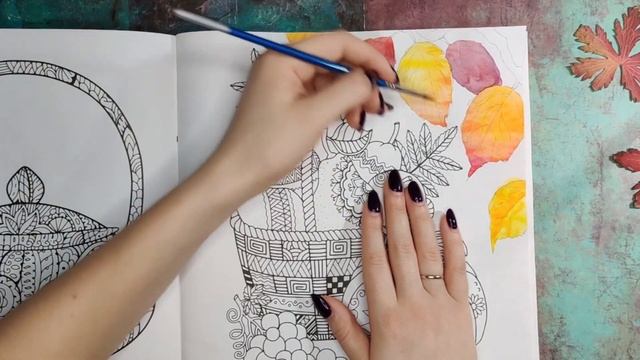 РИСУЕМ осенние ЛИСТЬЯ! Новая ИЛЛЮСТРАЦИЯ. Раскраски пнтистресс. смотреть онлайн