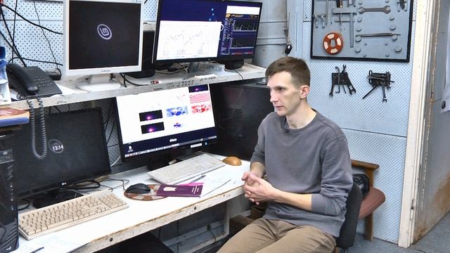 ИЯФ и Я. Степан Захаров смотреть онлайн