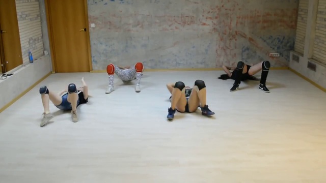 Booty dance by Daryana on New Boyz - FM$ смотреть онлайн