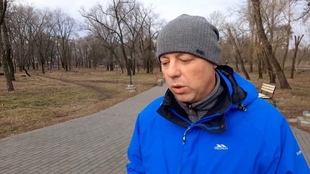 Как приучить щенка к ПОВОДКУ? Советы кинолога смотреть онлайн