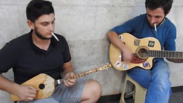 Panduri and guitar. Street music. (Tbilisi, Metro Varketili) смотреть онлайн
