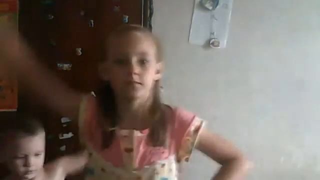 Видео c веб-камеры от 8 июня 2015 г., 06:16 (UTC) смотреть онлайн