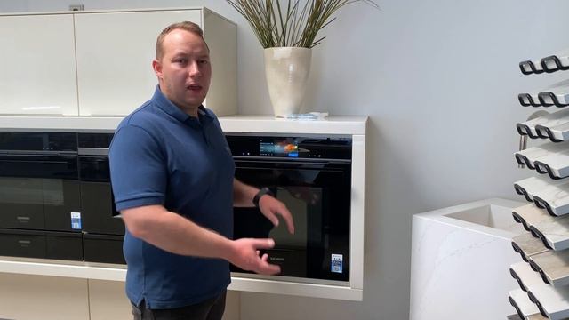 Siemens StudioLine Neueste Innovation - Das Backofen Mikrowellen Kombinationsgerät Mit Dampfzugabe