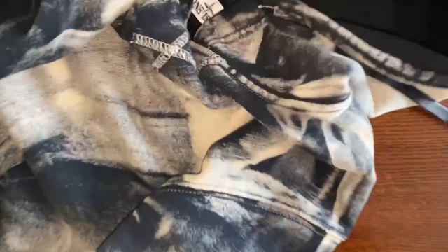 Stone island Hand corrosion смотреть онлайн