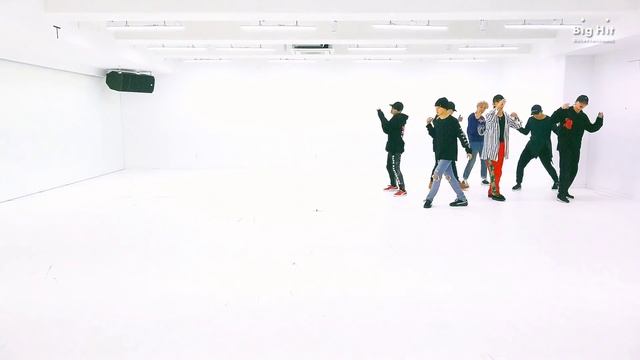 BTS(방탄소년단) Life goes on Dance practice (Magic dance) смотреть онлайн