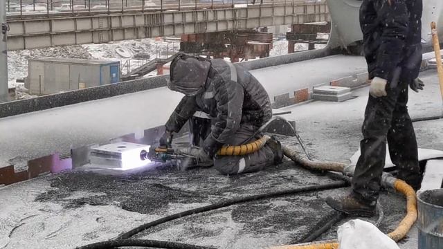 Дуговая металлизация в сложных погодных условий смотреть онлайн