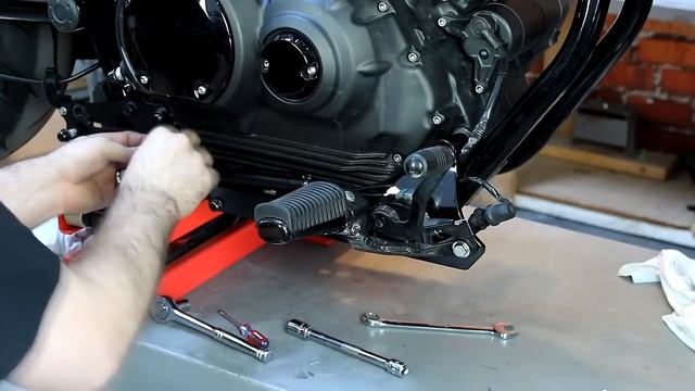Star Bolt Forward Controls Install by Low and Mean смотреть онлайн