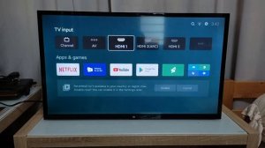 Xiaomi Smart Android TV with Google Chrome Cast and 2021 Remote Control. Test & Review .