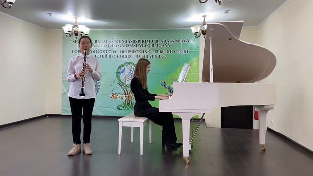 Калиева Мирель - Павана М.Равель смотреть онлайн