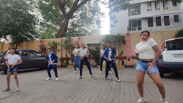 burj khalifa laxmmi bomb song | kids beginners batch | squad of unity смотреть онлайн