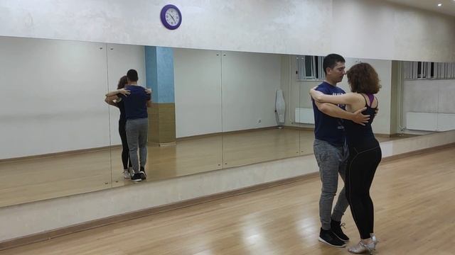 Bachata Sensual 1.1 - База бачаты сеншуал смотреть онлайн