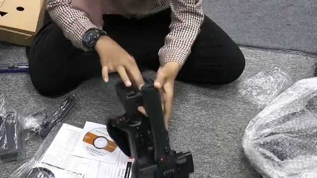 UNBOXING CAMERA PANASONIC AG AC 90 - INDONESIA смотреть онлайн