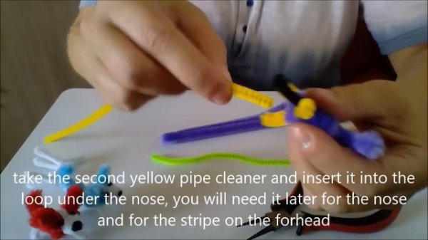 How to Make a Pipe Cleaner Dog